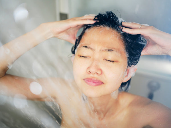Solutions for 3 Common Hair Washing Mistakes