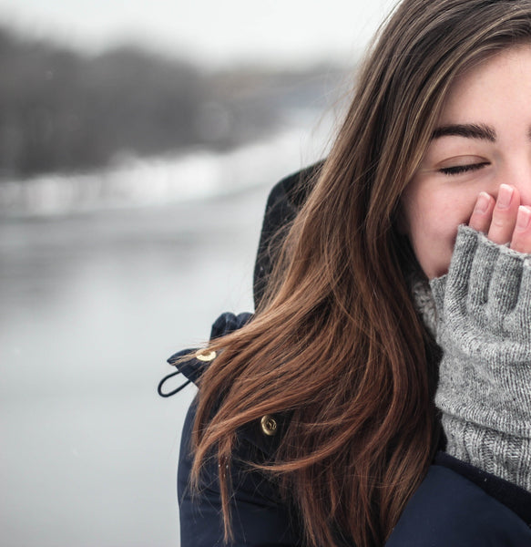 Natural Products And Techniques For Fixing Winter Hair Problems