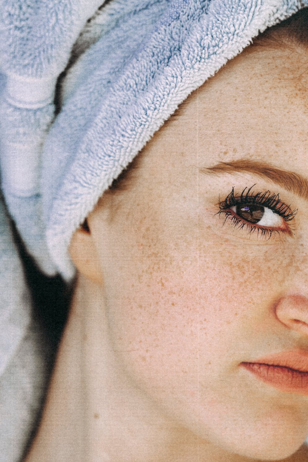 5 Natural Ingredients To Add To Your Anti-Aging Eye Care Routine